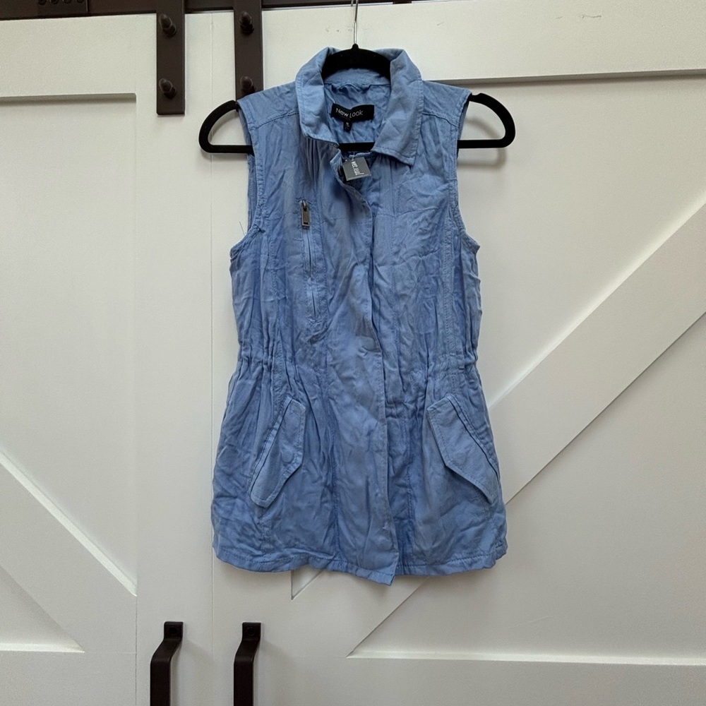 Women's Blue Sleeveless Vest